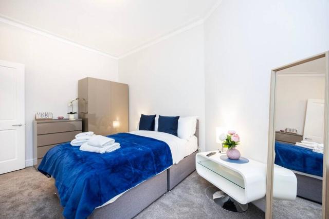 Stylish Studio in Leicester Square