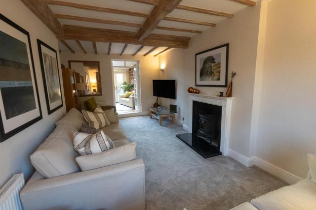 Oulton House - Beautiful Restored 2 Bedroom Property in Spofforth, Harrogate