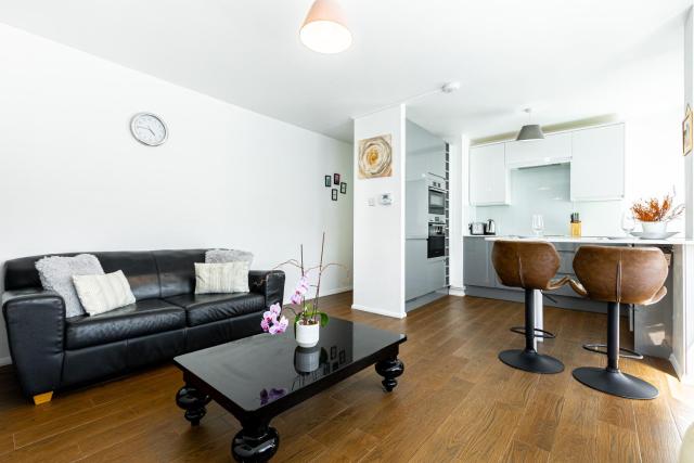 Charming 1 Bedroom Serviced Apartment in Camden