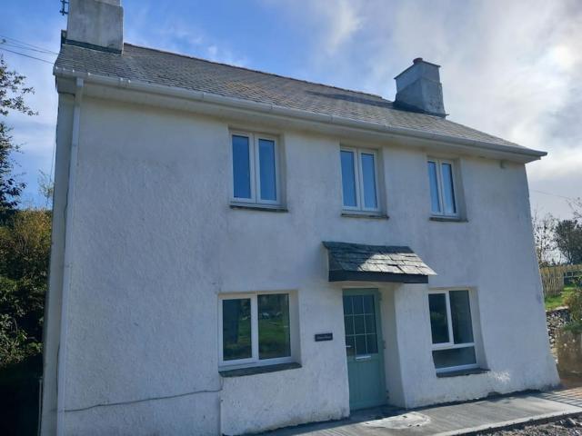 Secluded Cornish farmhouse