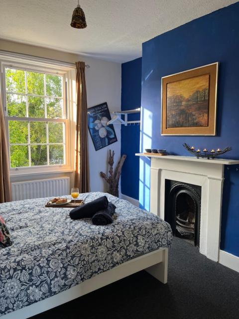 Camden Town Quirky Cosy Flat