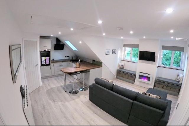 Lavender Lodge - BRAND NEW modern apartment in York