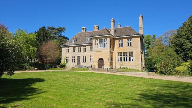 The Old Rectory 10-12 bedroom