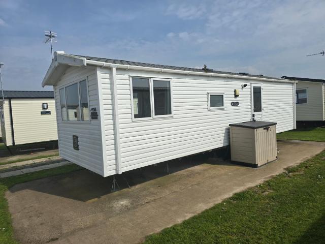 2 bedroom caravan robin hood 53sw