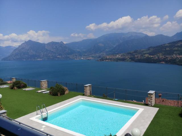 Love Italy Homes - Eliland Lake View