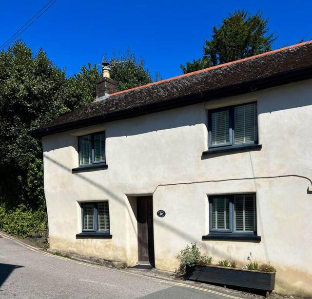 Yew Tree Cottage