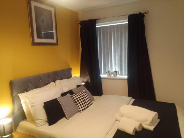 Inviting 4 bedroom apartment in walsall