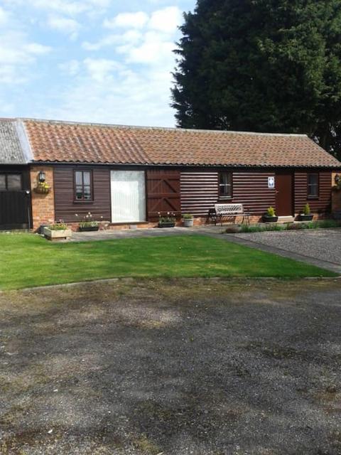 Oak Tree Cottage, Hundleby, Spilsby, Lincolnshire