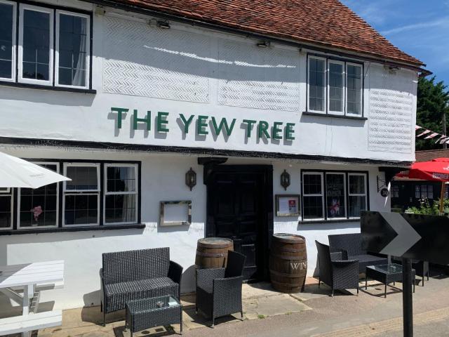 Stay and Relax at The Yew Tree