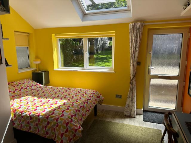 Cherry Cottage Retro Stay, Stourport-on-Severn