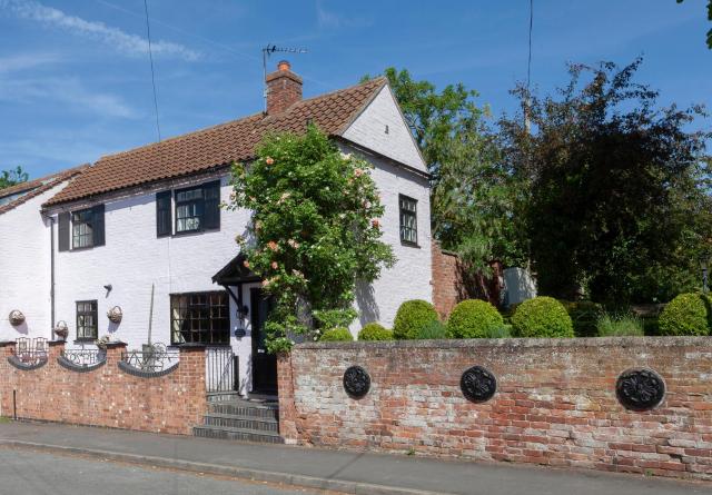 Rosehip Cottage Period home, Bingham, Nottingham