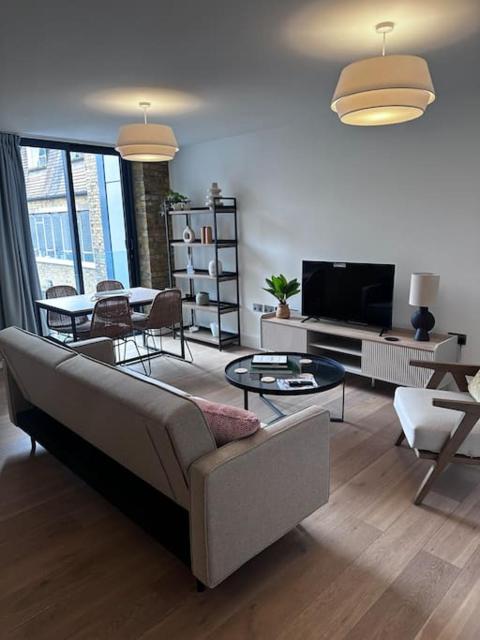 Modern one bed flat soho