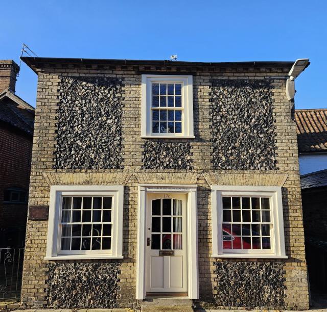 The Old Flint Bank Cottage