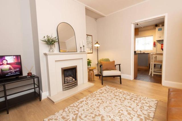 Idyllic 1 Bed Apt in Beautiful Village of Chester