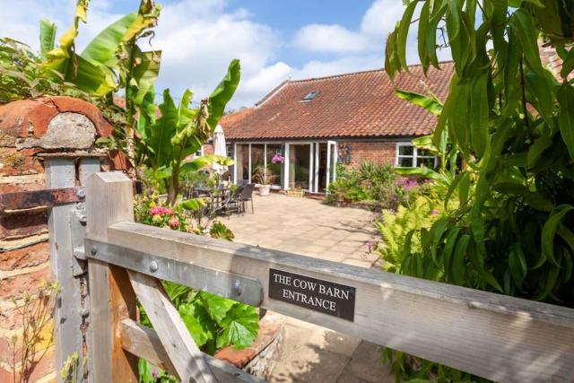 The Cow Barn - Norfolk Cottage Agency