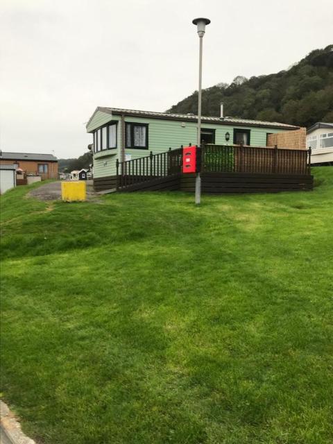 Seaside Serenity at Clarach Bay 2 Bedroom Pet-Friendly Static Caravan