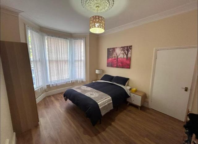 2BD Garden Flat - Parking - O2,Excel,CityAirport