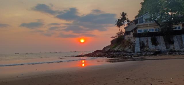 Bunga Ayu Seaside Resort