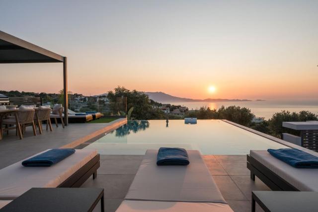 Villa Ekphrasis with sea view and jacuzzi