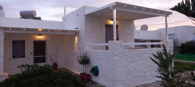 Aretousa Residence in Naoussa, Paros