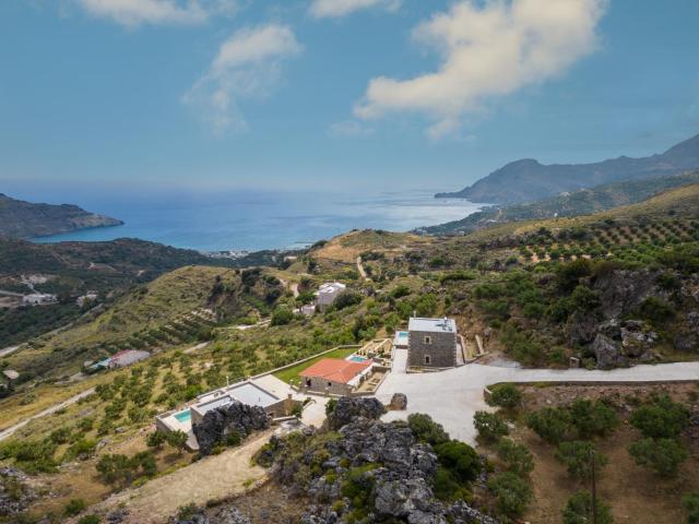 Nature Villas Myrthios