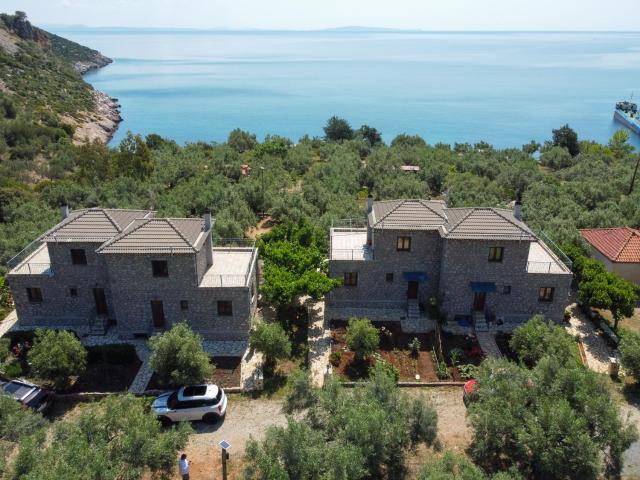 Astros Beach house within an olive farm