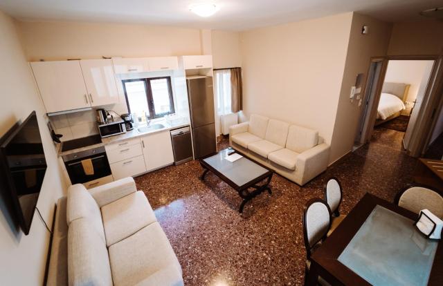 Luxury Apartment in Plaka - Acropolis (Luisa)