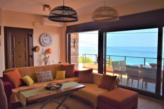 Modern seaside maisonette 130 m2 Oikia Litsas Paliouria Larissas