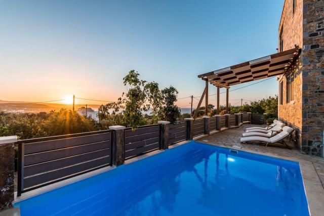 S&O Lux Villa Sitia - Amazing View, Private Pool