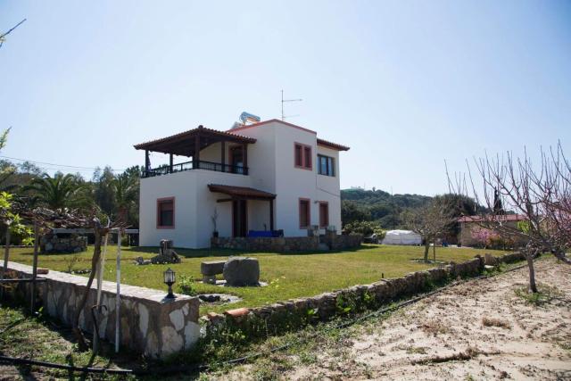 VILLA ANTONIS