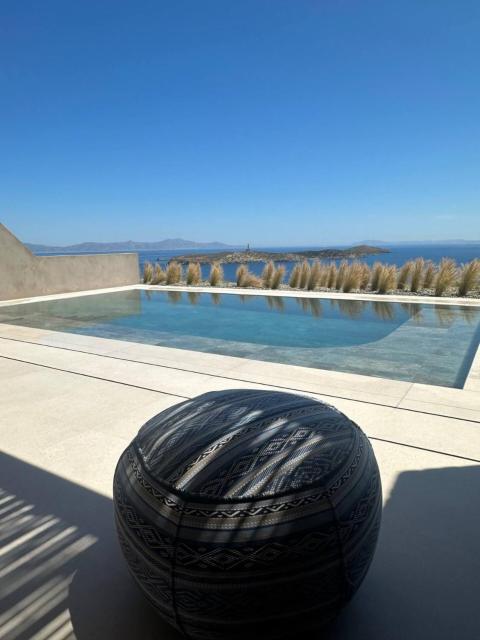 Syros Soul Private Pool Suites