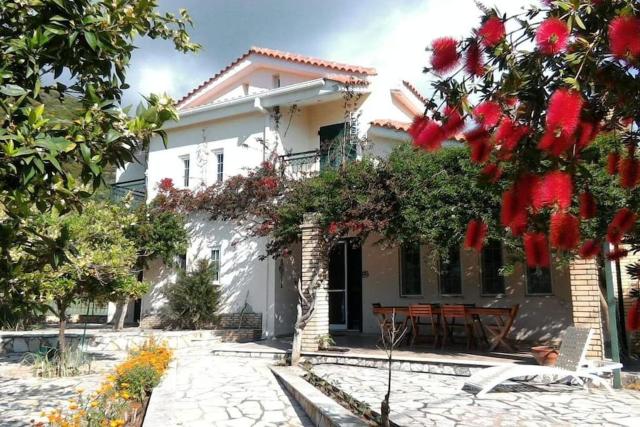 Family Villa, 4 bedrooms, Garden, BBQ