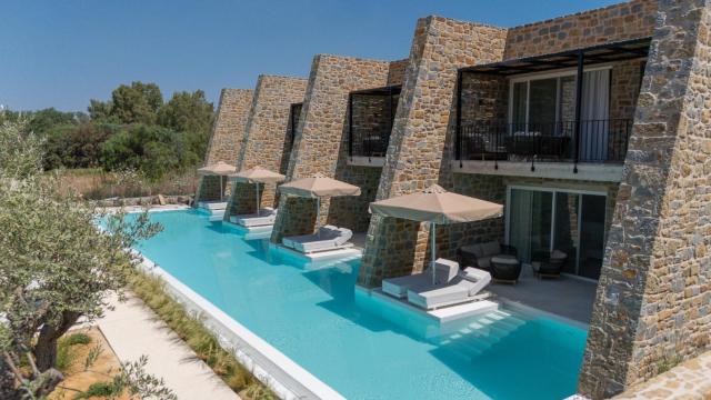 Gialova Hills 8 - Luxury Apartments with Pool