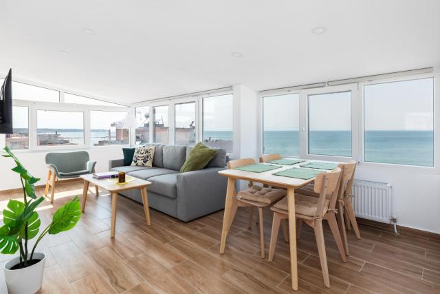 Malibu by halu! Seaside apartment in Perea