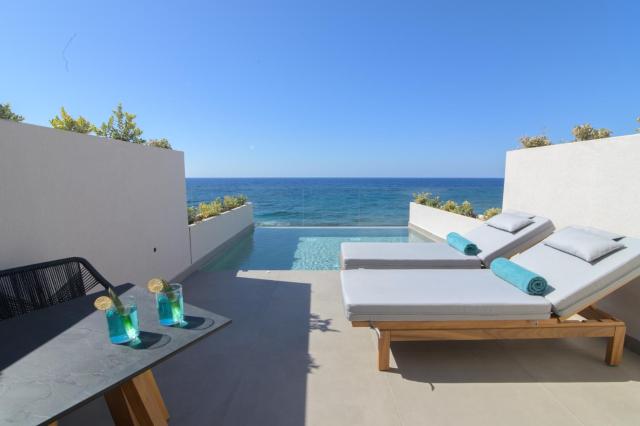 Castello Boutique Suites by the sea - Adults Only