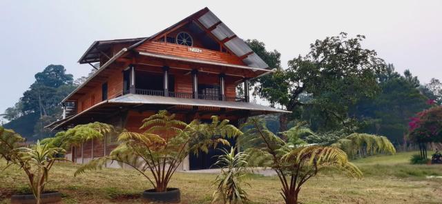 Casa TIPO CABAÑA