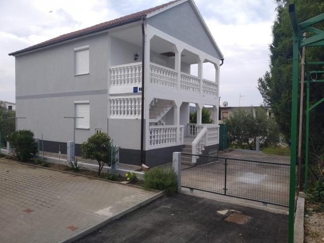 Apartmani Kenđel 2