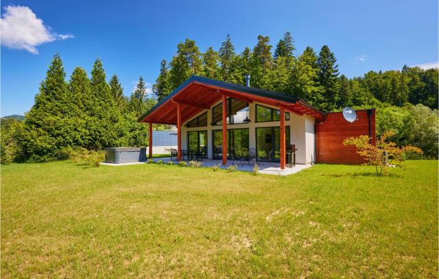 Wellness House By The Lake