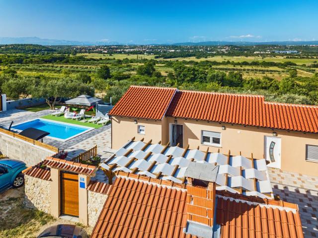 Family rural holiday home - pool - big terrace