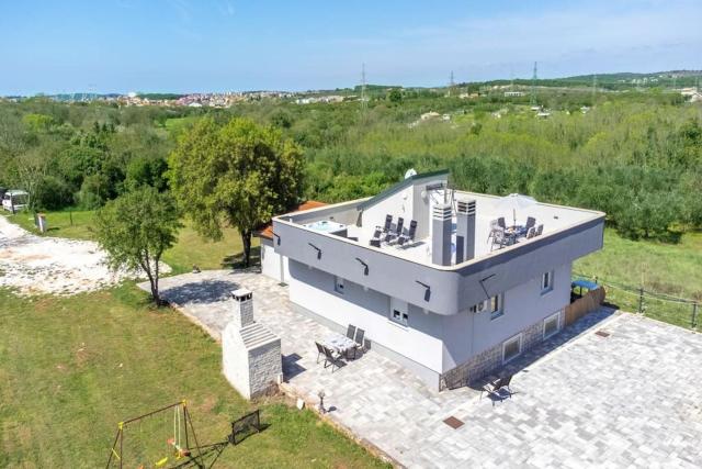 Ferienhaus Ivana mit Jacuzzi in Pula,Istrien