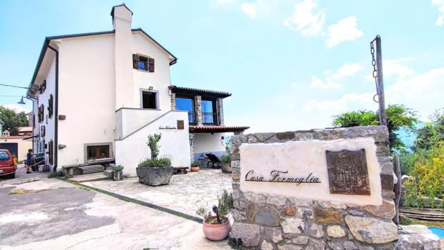 Appartman Casa Fermeglia with private jacuzzie and truffle hunting experience