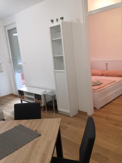 Apartman Joža-Istok