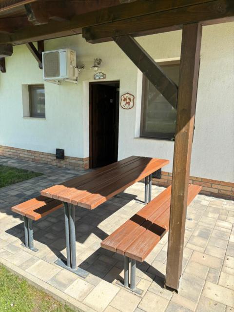 Turul Apartmanok Enying-Balatonbozsok