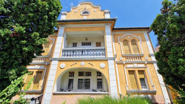 Romantic Villa - Pápa