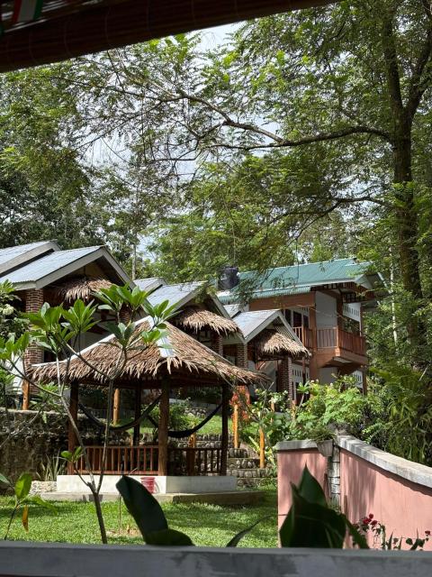 Asim Paris Guesthouse & jungle trekking