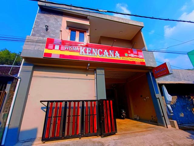 Wisma Kencana Syariah near UNS Mitra RedDoorz