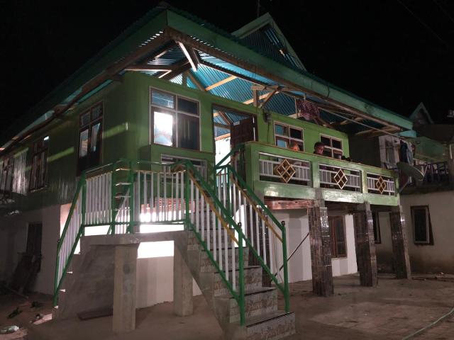 Dua Putri Komodo Homestay