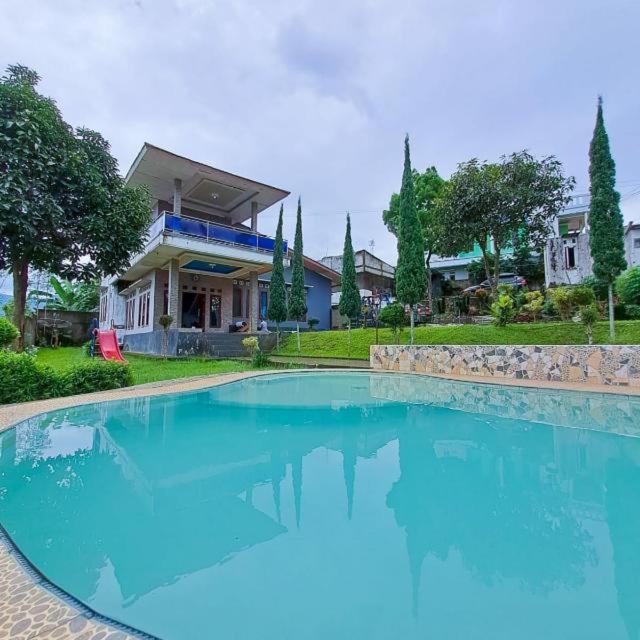 Villa GeGe Puncak