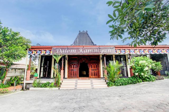 Capital O 93994 Dalem Kamulyan Syariah Guest House