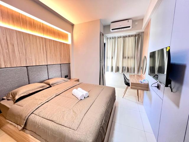 Studio Unit in Baloi Apartment - Pool View Free WIFI Smart Tv